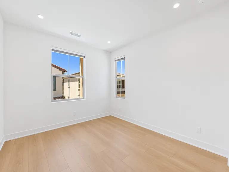 242 Maricopa — Photo 47