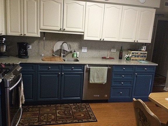 2nd image of 7061 W Touhy Ave APT 309