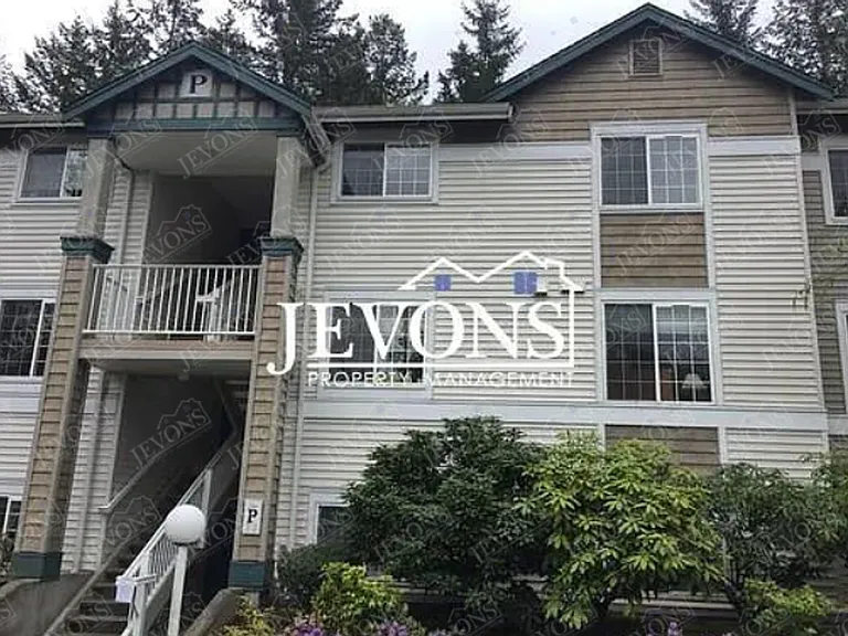 25235 SE Klahanie Blvd #P102 — Photo 32