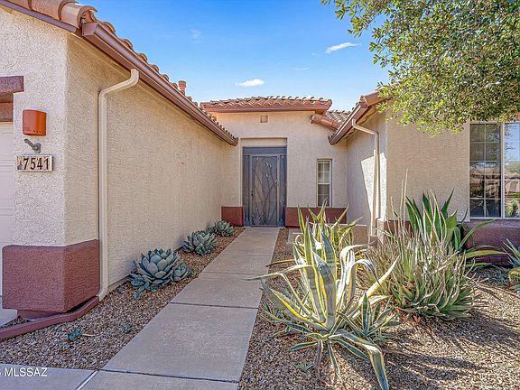 2nd image of 7541 W Wandering Coyote Dr