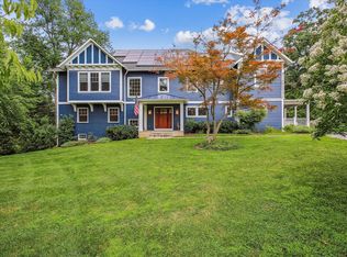 6301 Poindexter Ln, Rockville, MD 20852