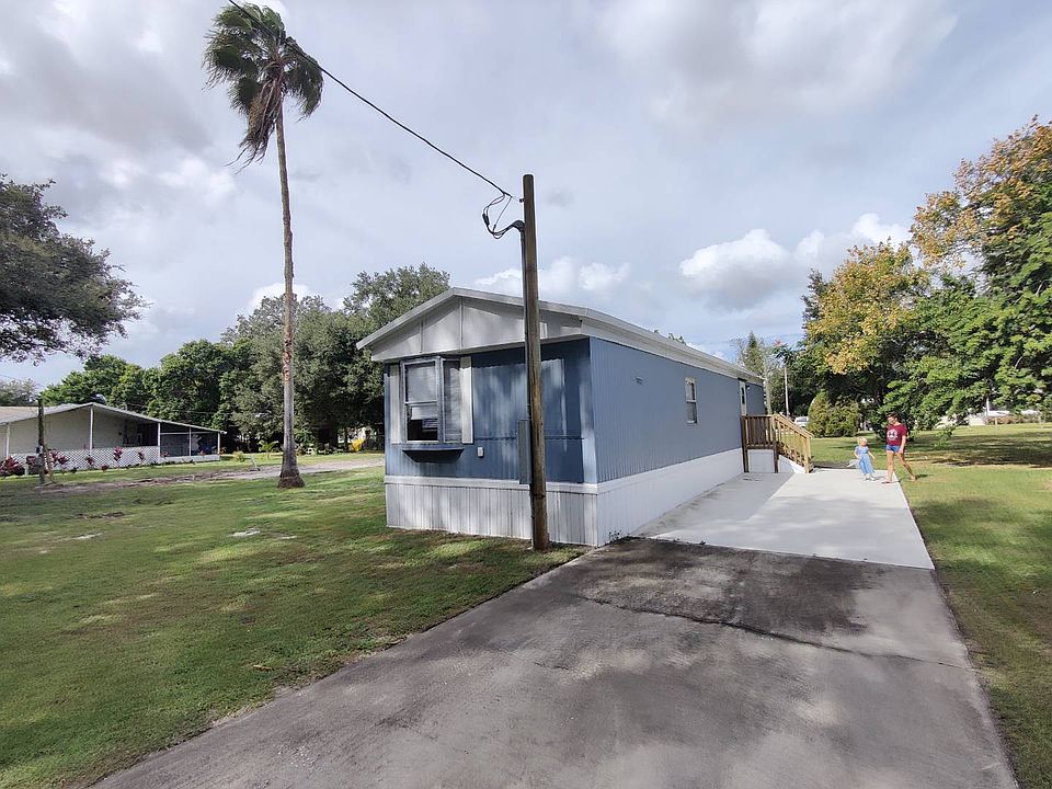 1st image of 166 Sunset Dr