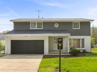 1707 N Park Dr, Mount Prospect, IL 60056