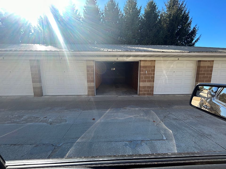 2nd image of 111 E Mason St #0