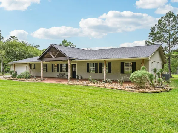 16303 Cimmaron Dr, Stagecoach, TX 77355