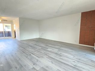 8804 Pershing Dr #7, Playa Del Rey, CA 90293