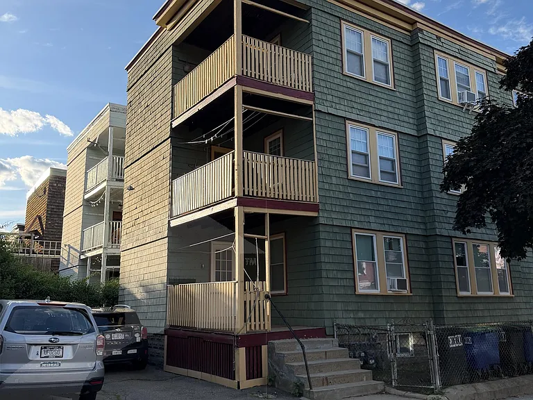 6 Edgar Ct #1 — Photo 10