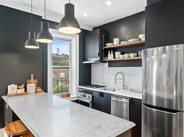 92 Perry Street image 1 of 6