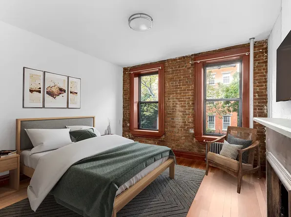 316 West 19th Street image 1 of 6