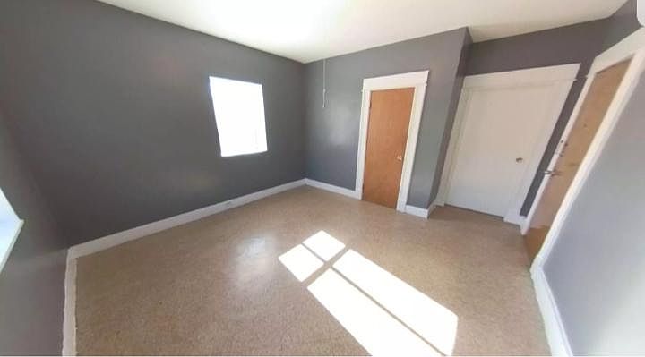 2nd image of 9 Osgood St APT 1