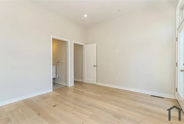 2102 N Percy St #1 — Photo 11