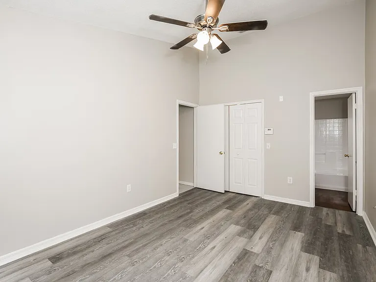 7612 Fort Sumter Dr — Photo 10