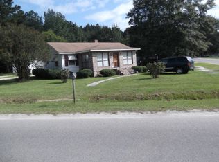 1096 Bay St W, Allendale, SC 29810