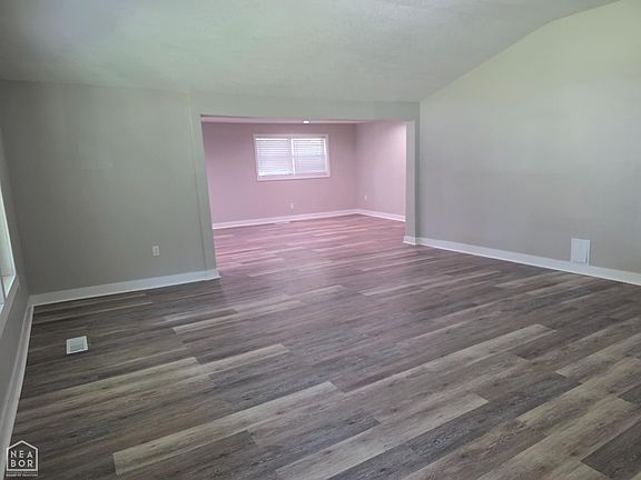 4th image of 486 Greene 747 Rd