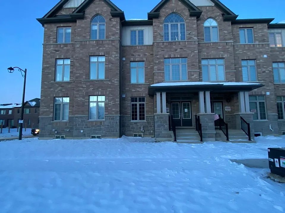 29 Petch Ave