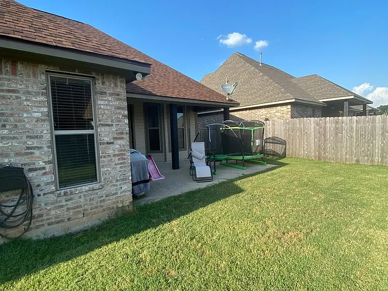 922 Antler Dr — Photo 13