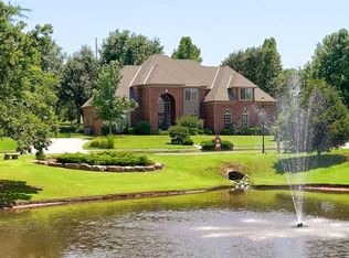 808 Hollowdale Ct, Edmond, OK 73003