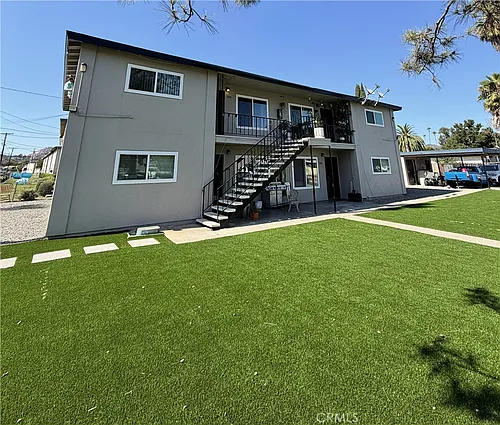 1724 Crofton Ln Photo 1