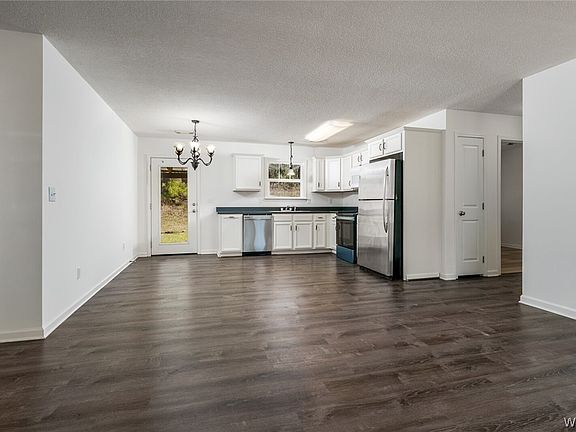 5th image of 17773 George Hartin Rd