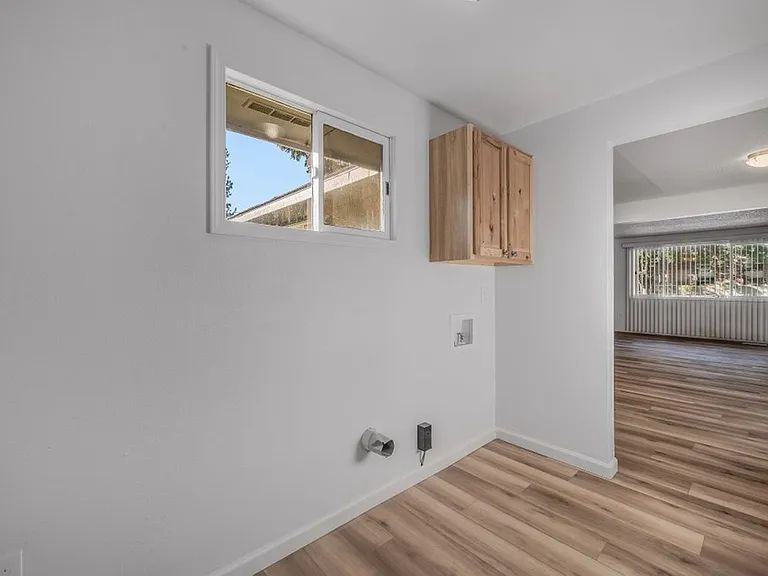 924 W Emma Ave #A — Photo 10