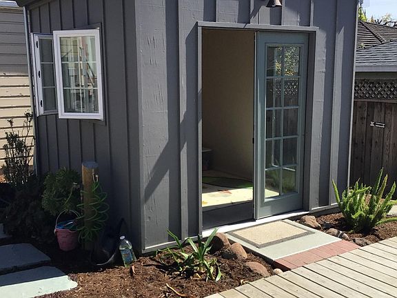 4th image of 555 N 20th St