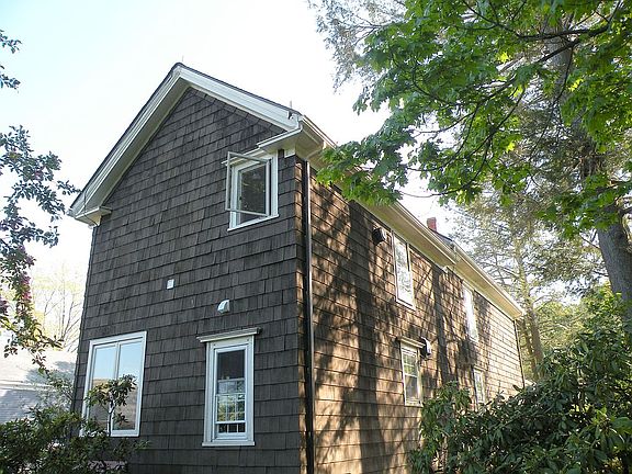 2nd image of 780 Salem St
