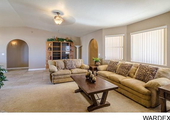 5th image of 3601 Desert Garden Dr