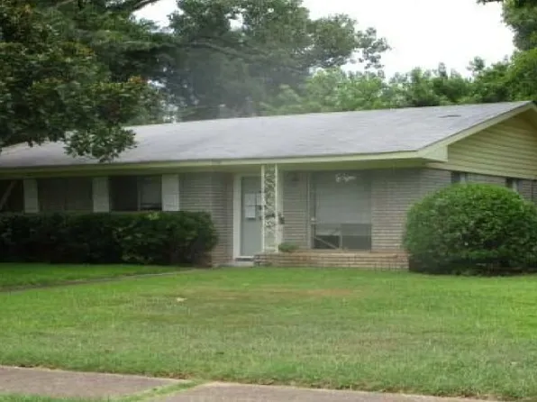 318 Brookbriar Dr, Shreveport, LA 71107