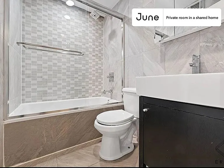 21 Carlton Ave #C — Photo 7