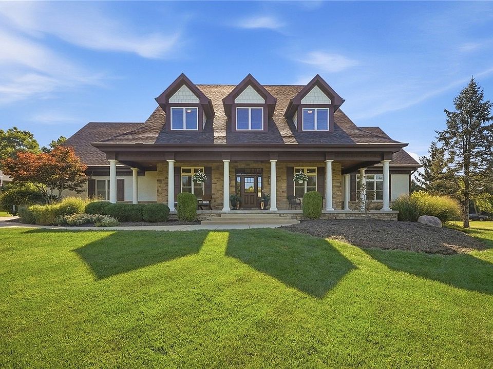 1st image of 7562 Country Brook Ct