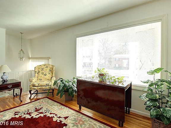 4th image of 4302 De Haven Dr