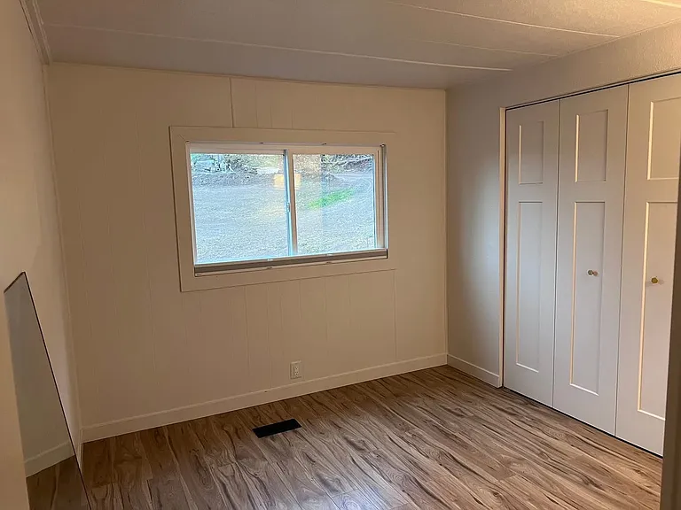 9077 Deadman Hill Rd — Photo 13