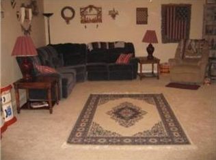 505 Bob Griffin Rd, Cameron, MO 64429