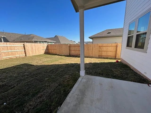 1006 Pinyon Cv — Photo 52