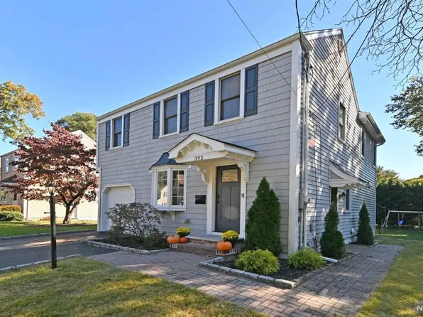 392 Terhune Ave, Paramus, NJ 07652