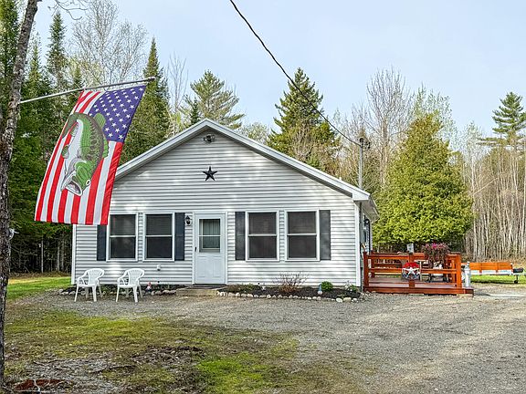 3rd image of 110 Butterfield Ridge Road