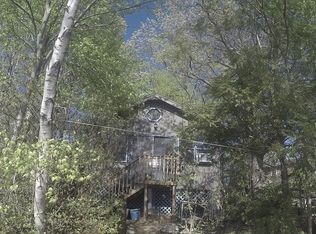 43 Day Point Rd, East Hampton, CT 06424