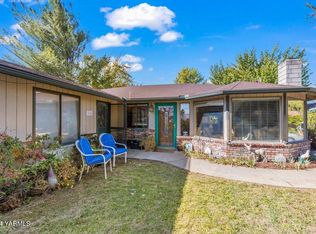 362 Collins Rd, Selah, WA 98942