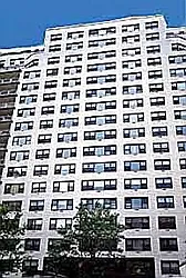 420 East 72nd Street in Lenox Hill