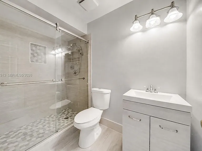 36 Chestnut Cir — Photo 10