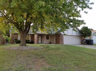10033 S Fairview Dr, Oklahoma City, OK 73159