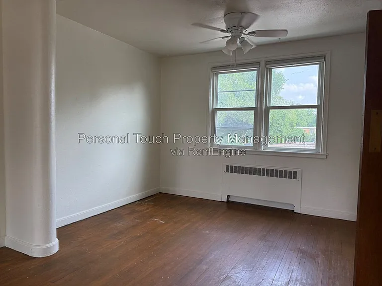 517 12th Ave N #6 — Photo 5