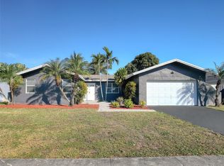 7971 SW 30th St, Davie, FL 33328