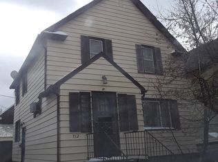 712 2nd St S, Virginia, MN 55792