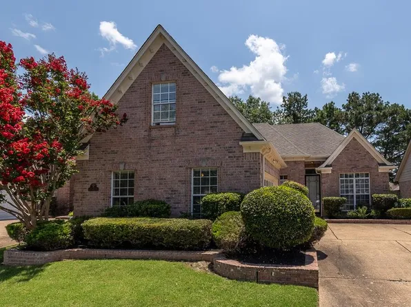 10461 Ashboro Dr, Collierville, TN 38017
