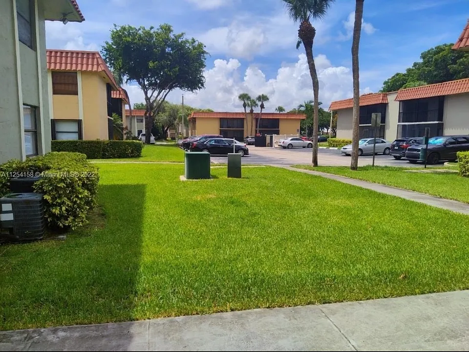 9708 Hammocks Blvd #10432