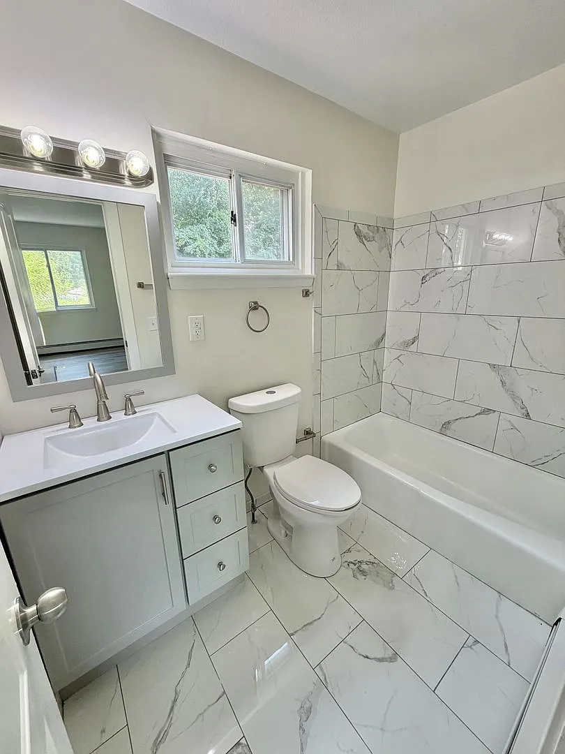 53 Curtin Ave. — Photo 4