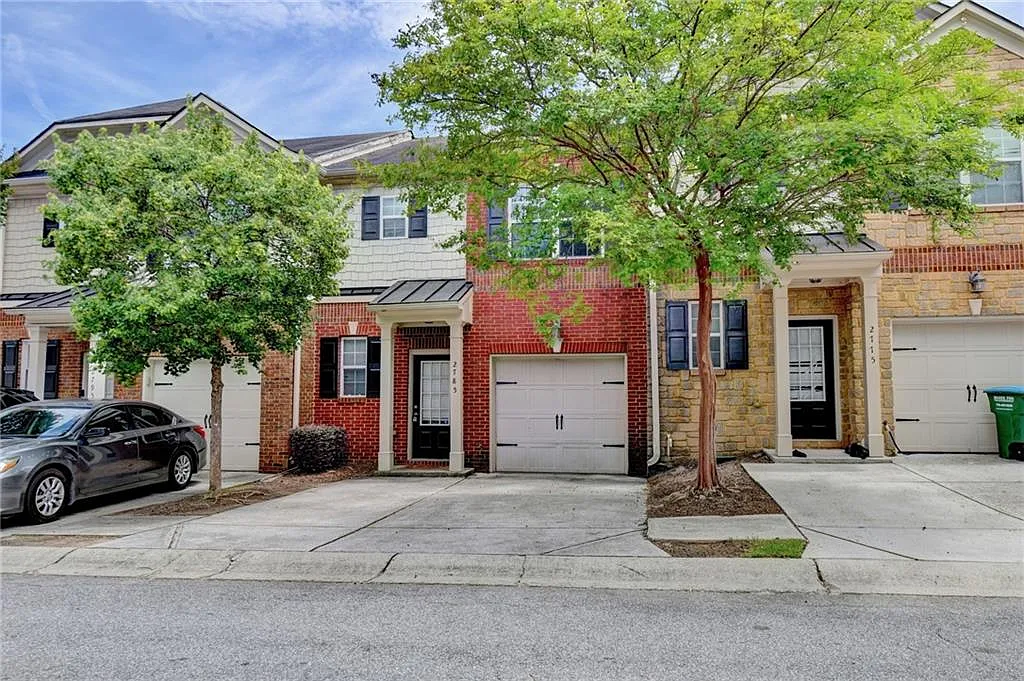 3 bed, 2.5 bath, 1538 sqft, $2,800 — Photo 3
