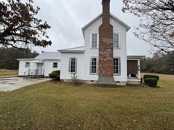2nd image of 800 Lennie Ln