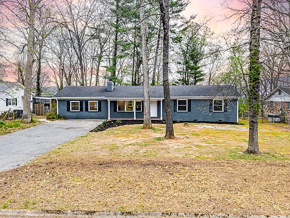 2nd image of 3416 Ironwood Rd